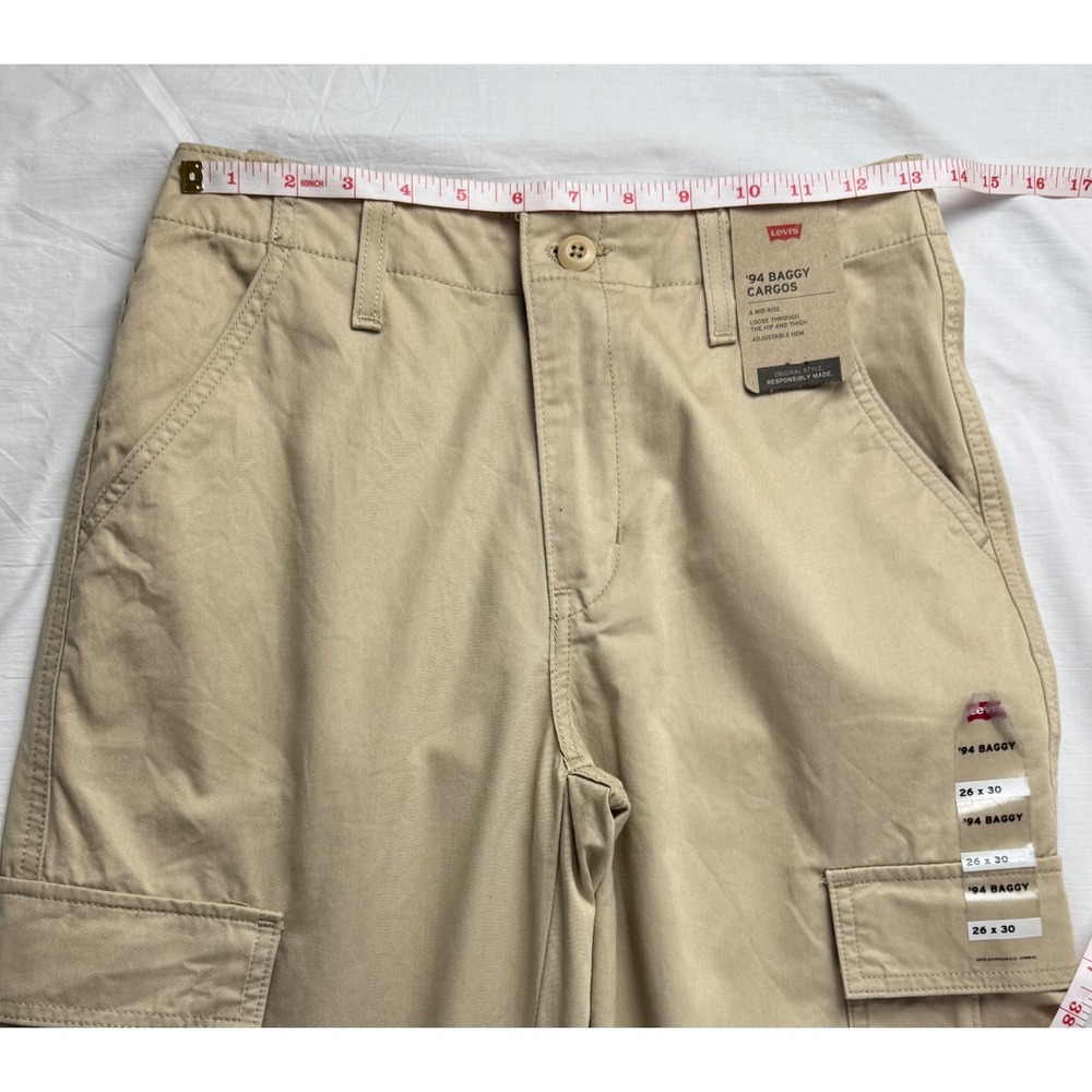 Levis 94 Baggy Cargo Pants Womens 26x30 Tan Khaki Mid Rise NWT - Picture 10 of 16